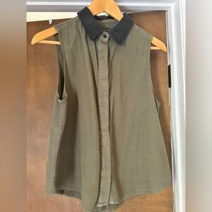 Rag & Bone Jean Size XS Green with leather color tank